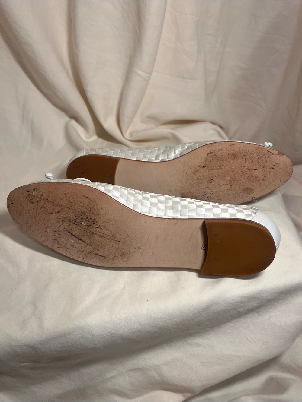 Stuart Weitzman Satin Woven Bow Ballet Flats | Style STRINGALONG | Original Box - Picture 8 of 10